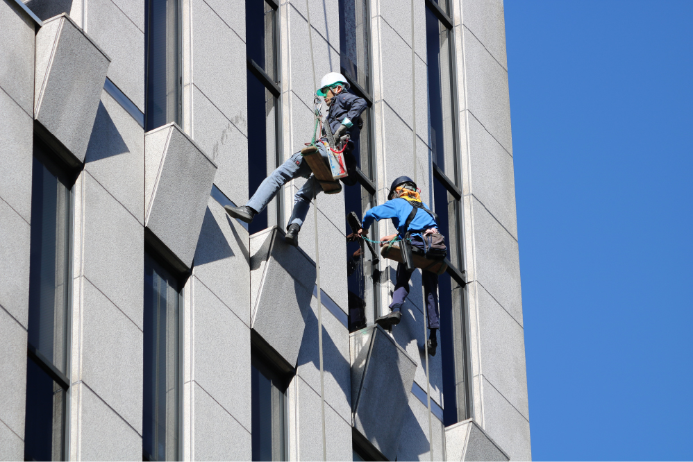 諏訪サービス社 作業風景