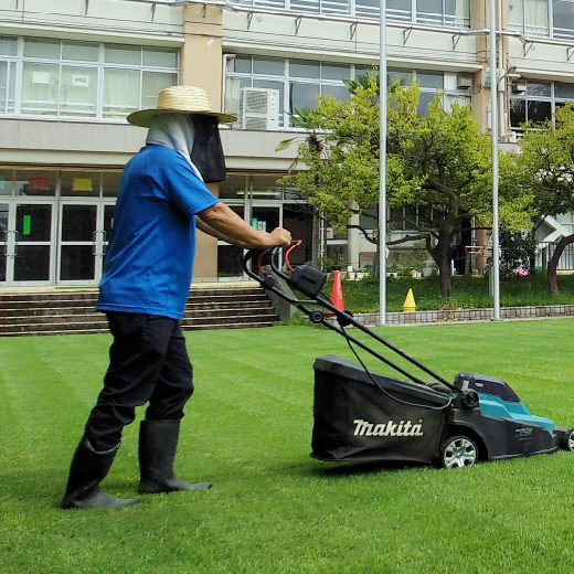 草刈り